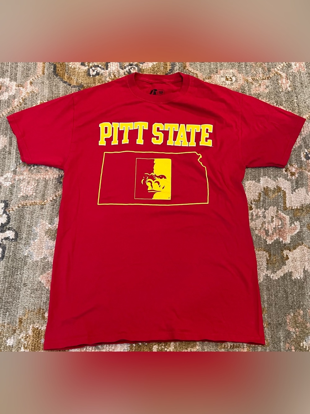 Pittsburgh State Gorillas Russell Shirt Men’s Size Medium Color Red